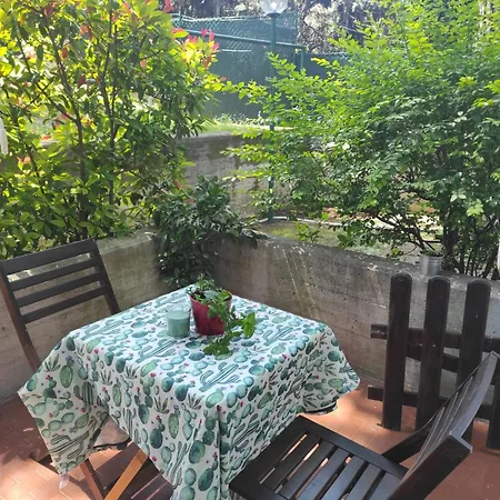 Vinessa- E Piscina Peschiera