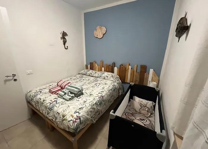 Vinessa- E Piscina Peschiera Lägenhet *